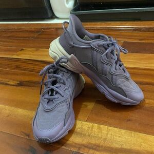 Women's Addidas Purple Athletic Shoes Size 7 US